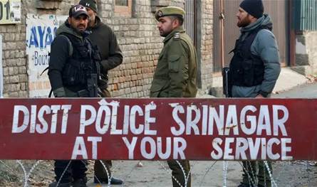 في كشمير الهندية.. مقتل 9 في مركز للشرطة 