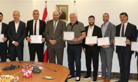 ناصر الدين إستقبل فريقا طبيا لبنانيا حضر من ديترويت لإجراء عمليات مجانية في لبنان