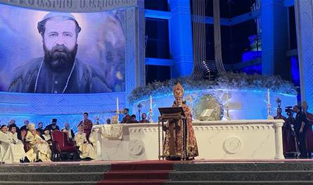 قداس الشكر بمناسبة إعلان قداسة المطران مالويان في بازيليك سيّدة لبنان.. ميناسيان: اللبنانيون تعبوا من لغة الإنقسام