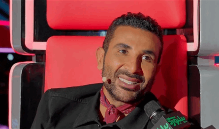 قفز من السيارة.. تفاصيل جديدة عن حادث أحمد سعد 