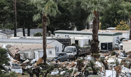 إعصار يضرب ألبوفيرا البرتغالية.. مصرع بريطانية وإصابة العشرات