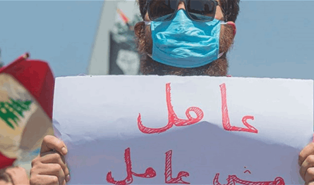 البطالة في لبنان: شباب معلّق بين وطنٍ بلا فرص ومطار بلا عودة