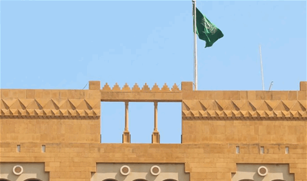 انفتاح حذر من الرياض… ولبنان أمام امتحان الاستقرار
