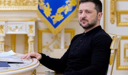 زيلينسكي: نأمل أن يعود الأسرى الأوكرانيون للاحتفال بالأعياد في منازلهم