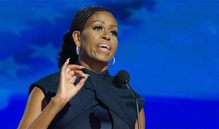 ميشيل أوباما: الأميركيون ليسوا مستعدين لانتخاب رئيسة