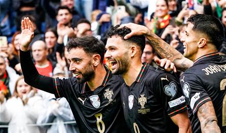 9 أهداف تاريخية تقود البرتغال إلى كأس العالم