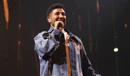 بعد الحادث الذي تعرض له.. اليكم جديد الوضع الصحي لأحمد سعد