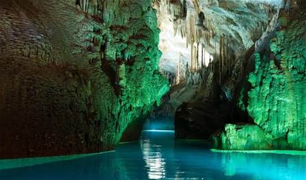 بالفيديو.. مغارة جعيتا تفتح أبوابها مجددا