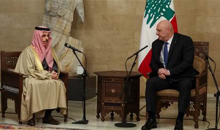 لبنان ينتظر الرد المزدوج وسط مطالبة أميركية بالتفاوض المباشر والموفد السعودي في بيروت