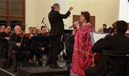 أميمة الخليل في أمسية ذكريات الفل مع الأوركسترا الشرق عربية