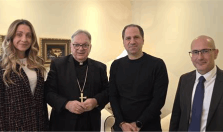 رئيس &quot;الكتائب&quot; أنهى زيارته لمونتريال: الأمل كبير بمستقبل لبنان