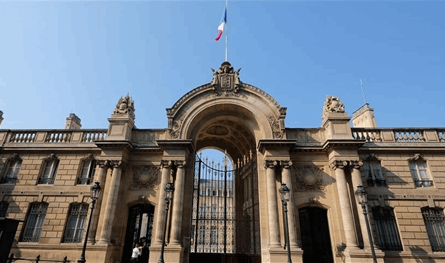 رغم القيود السابقة.. باريس تفتح أبواب ميليبول أمام الشركات الإسرائيلية