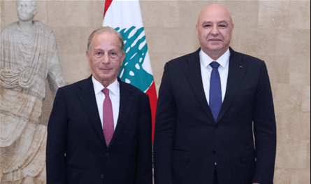 نقل إليه تحيات ترامب.. عون تسلم أوراق اعتماد السفير الأميركي الجديد