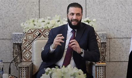 الجميع ضحك... فيديو يكشف ما قاله الرئيس السوريّ عن دبلوماسيّ أميركيّ