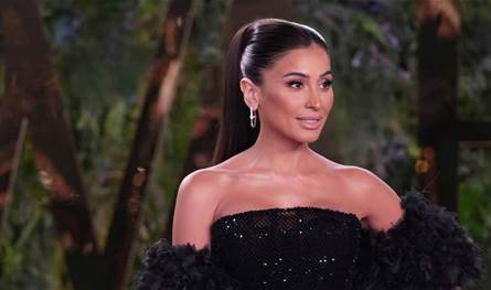 بالفيديو: إعلامية تعتذر رسميًا لدينا الشربيني بعد الهجوم عليها