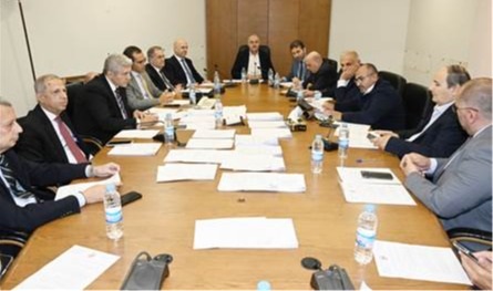 لجنة الصحة ناقشت تنظيم المختبرات وحماية الأطباء.. ماذا أعلن عبدالله؟