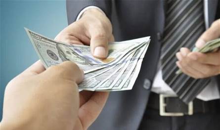 &quot;فنان&quot; ينصب على زملائه.. اسمان جديدان من بين ضحاياه! (صورة)