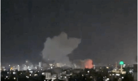 بالفيديو.. استهداف سيارة بالقرب من مخيم عين الحلوة