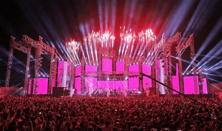 منشور غامض واعتذار مفاجئ.. فنان يعلن اعتذاره عن حفلات رأس السنة