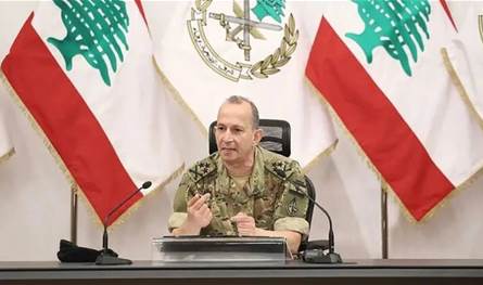 إلغاء زيارة قائد الجيش لواشنطن &quot;ريثما تتضح الأمور&quot; وهيكل يرفض الانجرار إلى الصدام