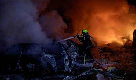 بصواريخ ومسيّرات.. هجوم روسي عنيف على أوكرانيا