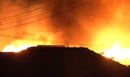 بالفيديو... حريق كبير في اليابان يقتل شخصاً ويُلحق أضراراً بأكثر من 170 منزلاً