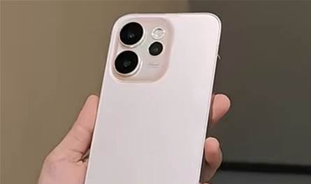 Oppo تطرح واحدا من أفضل الهواتف وأكثرها تطورا