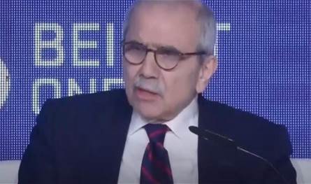 سلام من مؤتمر &quot;بيروت 1&quot;: خطة الجيش تنصّ على احتواء السلاح ليس فقط في جنوب الليطاني إنما شماله أيضاً