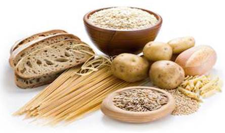 أطعمة &quot;بريئة&quot; ترفع السكر أكثر من الحلويات… وخبير يحذّر منها