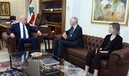 عون بحث والسفير الفرنسي التطورات في الجنوب والعلاقات الثنائية