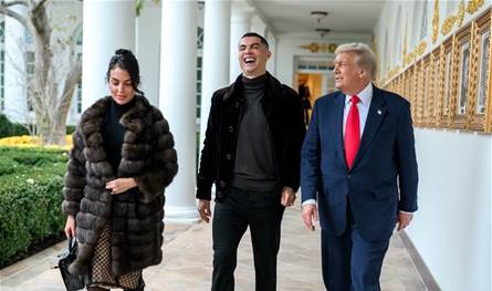 كم سيربح رونالدو بعد لقائه ترامب؟