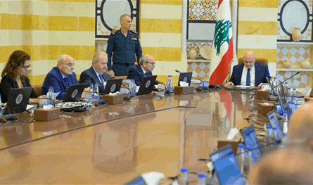 توجّس فرنسي واوروبي من تفاقم الوضع المتفجّر جنوبا وعون يعالج إلغاء زيارة هيكل لواشنطن