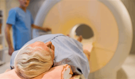 بريطانيا تطلق أضخم تجربة لفحص سرطان البروستاتا