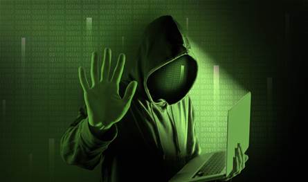 نشروا صورهم.. &quot;قراصنة إيرانيون&quot; يهددون موظفين إسرائيليين!