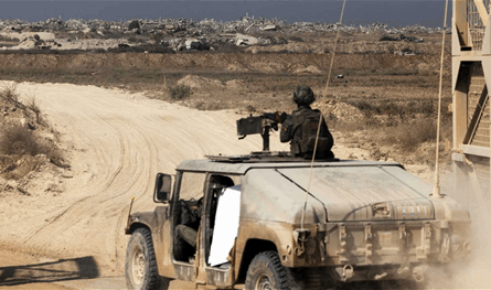 مسؤولون إسرائيليون يحذرون من عمل عسكري في غزة