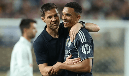 أرنولد يقترب من استعادة مكانه في ريال مدريد.. بعد فترة تذبذب وإصابات