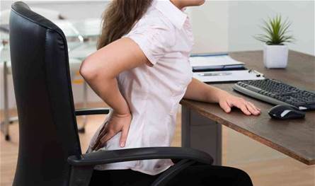 الجلوس فترات طويلة يضر بالتوازن.. هذا ما كشفته الدراسات