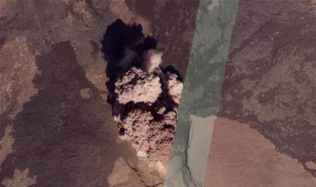 أعمدة رماد وغازات سامة.. ثوران بركاني يغطي سماء الجزيرة العربية (فيديو وصور) 