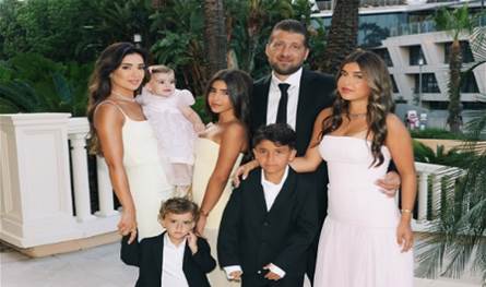 بالصورة... هكذا عايدت جيسيكا عازار إبنة زوجها محمد صوفان في عيد ميلادها