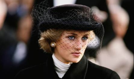 &quot;الخداع، الإيقاع، التستر&quot;... حقائق جديدة عن تعرّض الأميرة ديانا للخيانة