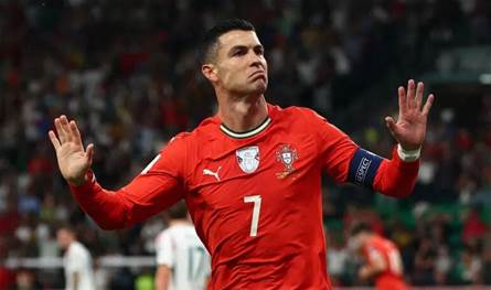 الفيفا يوقّع عقوبة على رونالدو بعد طرده في مباراة البرتغال وإيرلندا (فيديو) 