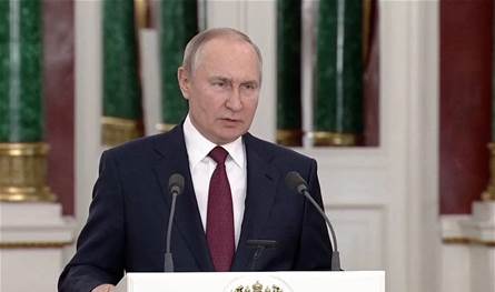 بوتين يوقع وثيقة تدعو لاتخاذ تدابير لضمان أن يكون 95 بالمئة من سكان أوكرانيا روسًا