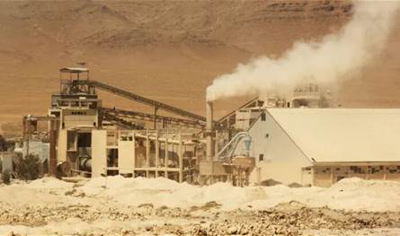 عودة الإنتاج بعد 10 سنوات… إعادة تشغيل مصنع الفوسفات السوري