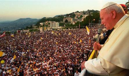 الفاتيكان: &quot;على خطى البابوات&quot; استعداداً لزيارة الحبر الاعظم الى لبنان الأحد