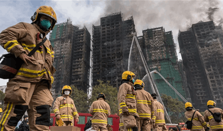 كارثة هونغ كونغ.. 55 قتيلا و300 مفقود