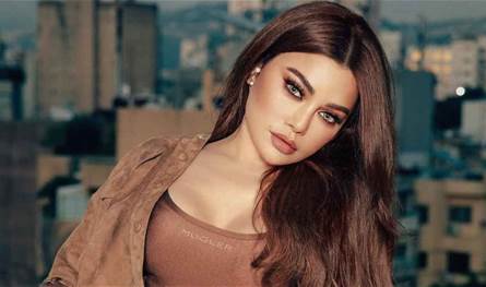 هيفا وهبي تحضّر لجولة غنائية عالمية بعد إطلاق الجزء الأول من ألبومها