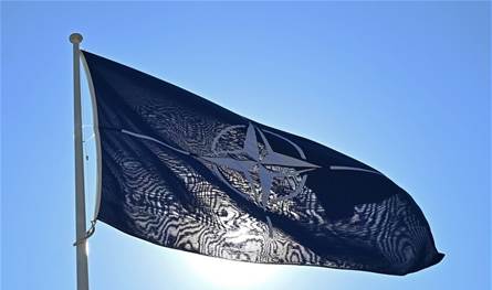 مسؤول نرويجي سابق: الناتو لن ينجو من هزيمة استراتيجية في أفغانستان