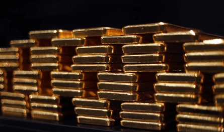 ارتفاع قوي.. الذهب يخترق حاجز 4200 دولار