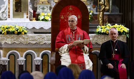 قداس تاريخي بقيادة البابا لاوون الرابع عشر في إسطنبول