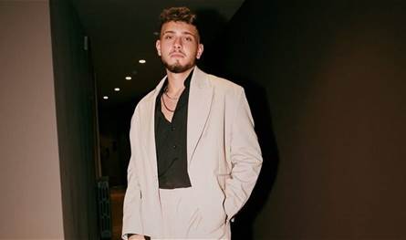 بعدما قالت انها لا تفهم أغانيه.. الشامي يرد على نوال الزغبي (صورة)